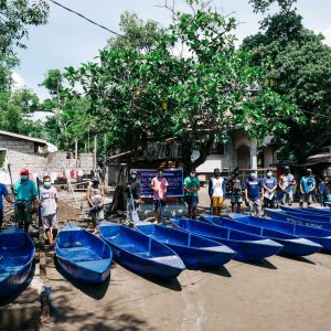 batangas fishermen received boats from operation blessing 11