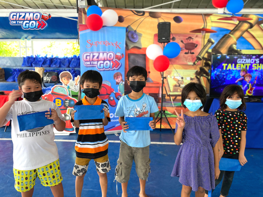 Superbook Gizmo on the Go Cainta